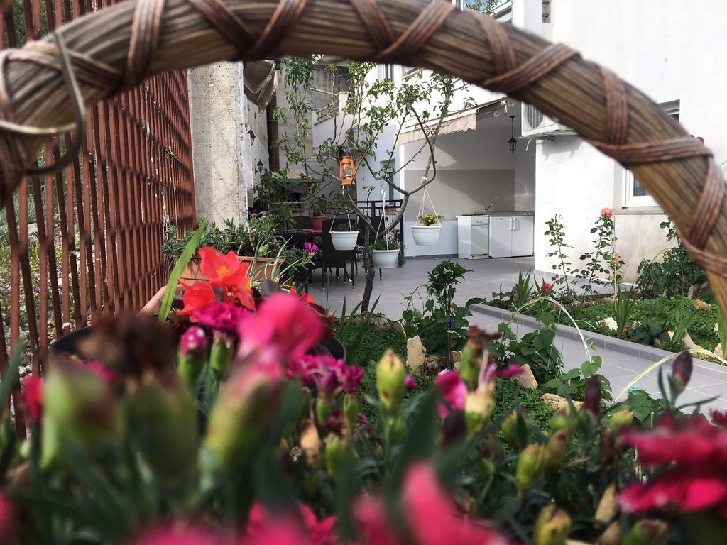 The Big Terrace Apartment Makarska Eksteriør bilde