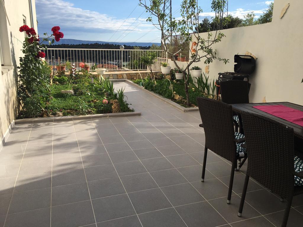The Big Terrace Apartment Makarska Eksteriør bilde